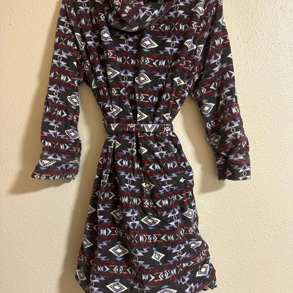 Pendleton Robe with Belt - Picture 2 of 2